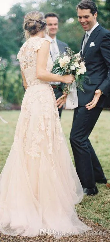 Robe de mariée Vintage en dentelle, couleur Champagne, à volants, manches cape, col en V profond, robe de jardin Reem Acra, 2022