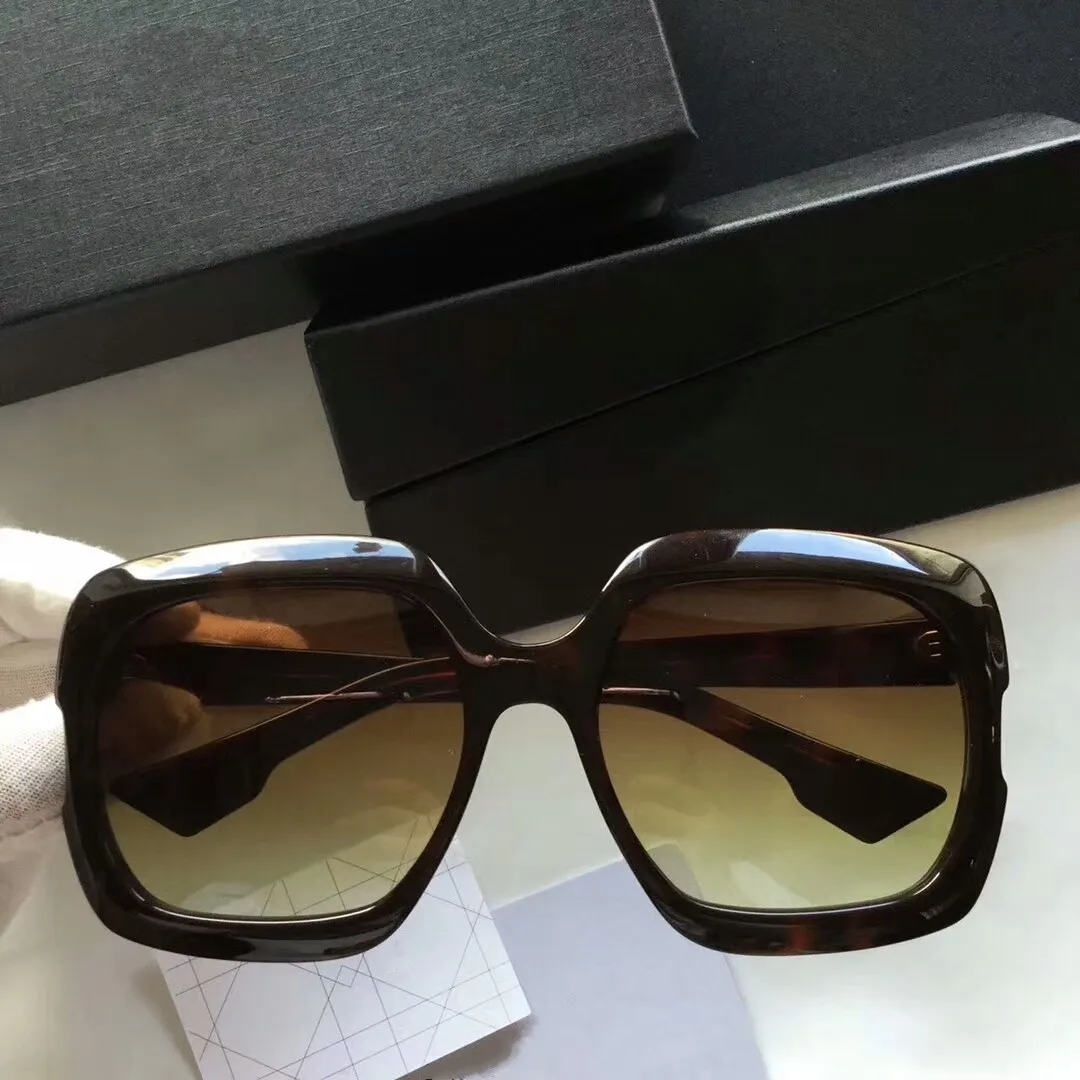 Sonnenbrillen für Männer und Frauen Designer Sommerstil 004s Anti-Ultraviolett-Retro-Platten-Quadrat-Vollbild-Mode-Zufallskasten