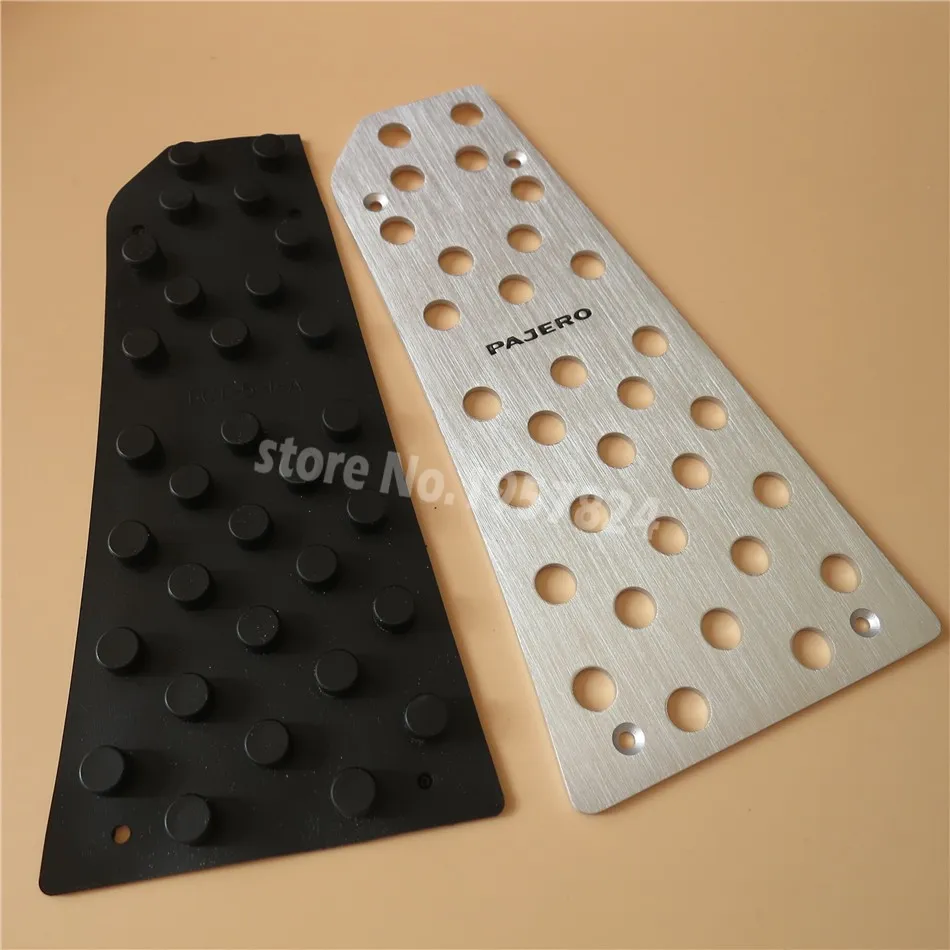 Mitsubishi Pajero Pajero Sport Fuel Brake Foot Rest Pedal Plate 비 슬립 가속기 패드 스티커 자동차 스타일링 239t 용 액세서리