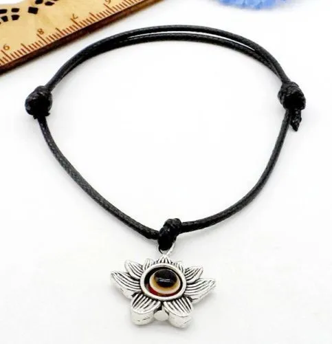 Gratis Lotus Flower String Evil Eye Lucky Red Wax Cord Justerbar Armband Ny