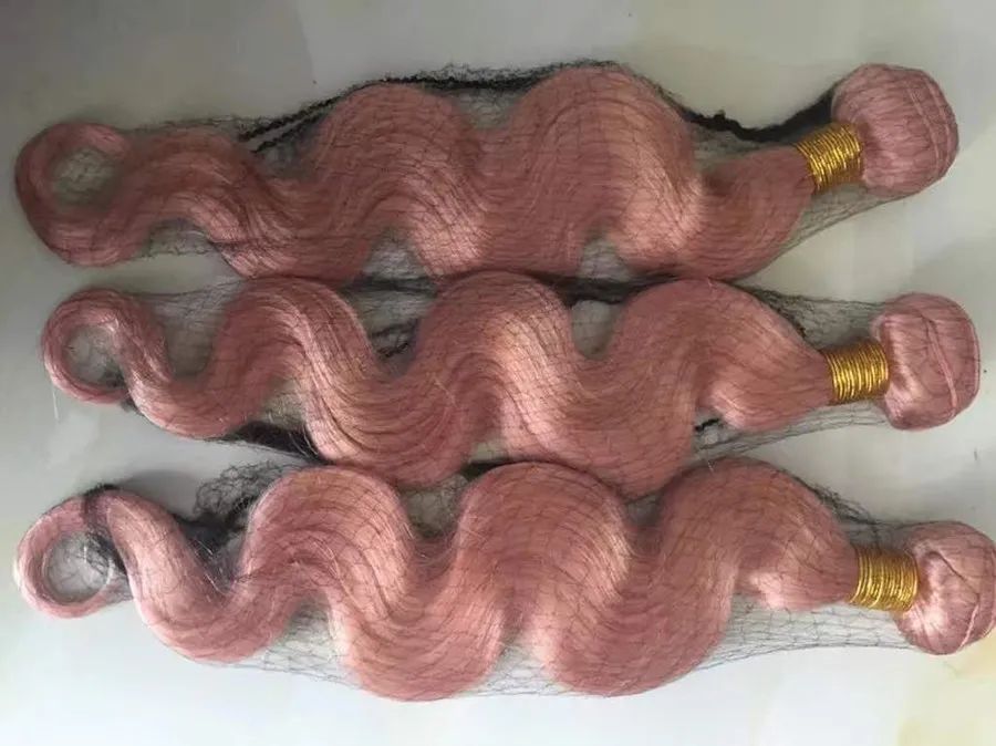 Fasci di capelli umani in oro rosa con chiusura frontale in pizzo Trame di capelli ondulati rosa con chiusura frontale in pizzo Tesse di capelli umani rosa