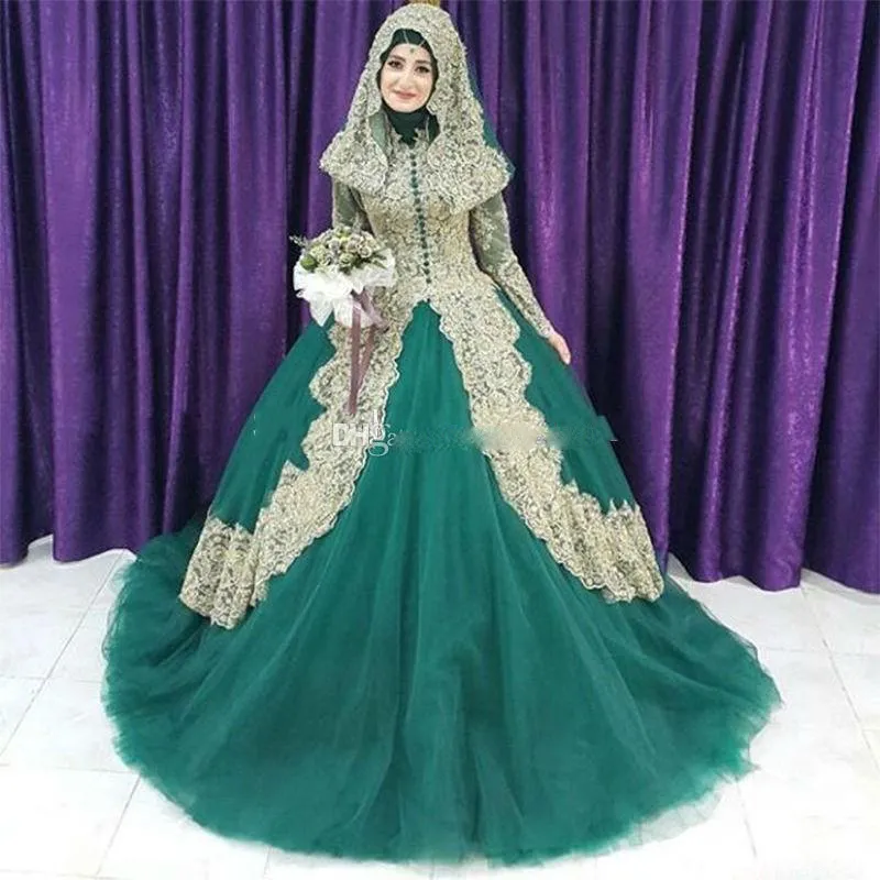 2018 Muçulmanos Verde e Gold Lace Ball Vestido Islam Vestidos de Noiva Árabe Coleira Alta Manga Longa Hijab Veil Plus Size Bidal Vestidos