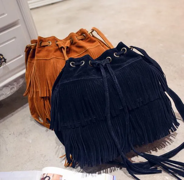 New Fashion 2017 Suede Drawstring Bucket Bag Women Handbag Faux Fringe Tassel Shoulder Crossbody Messenger Bag Boho Style 