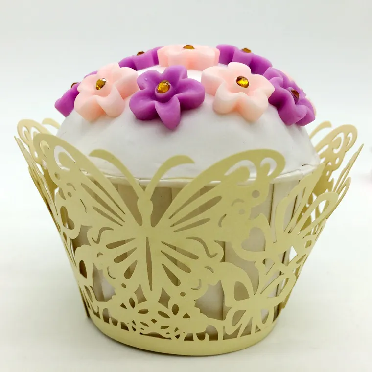 wedding favors butterfly Laser cut Lace Cream Cup Cake Wrapper Cupcake Wrappers For Wedding Birthday Party Decoration 