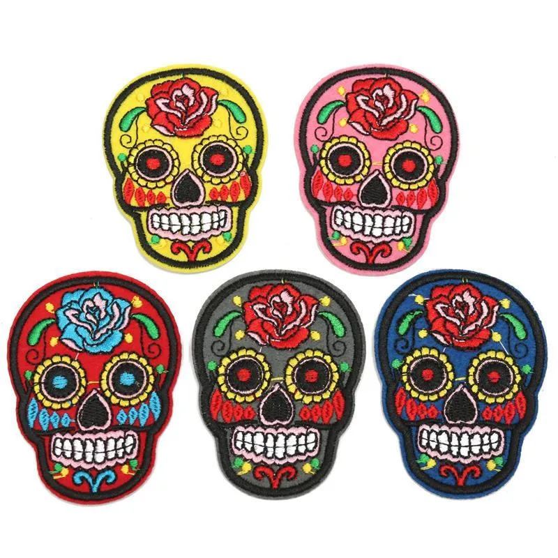 Patch DIY Flowered Skull Embroidered Patches Fabric Badges IronOn Sewing For Bags Patches Clothes Hat Decorative Ornament3257099