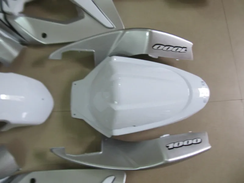 Injection Moto Parts Fairing Kit SUZUKI GSXR 1000 05 06 Bianco Argento Fairings GSXR1000 K5 2005 2006 a09