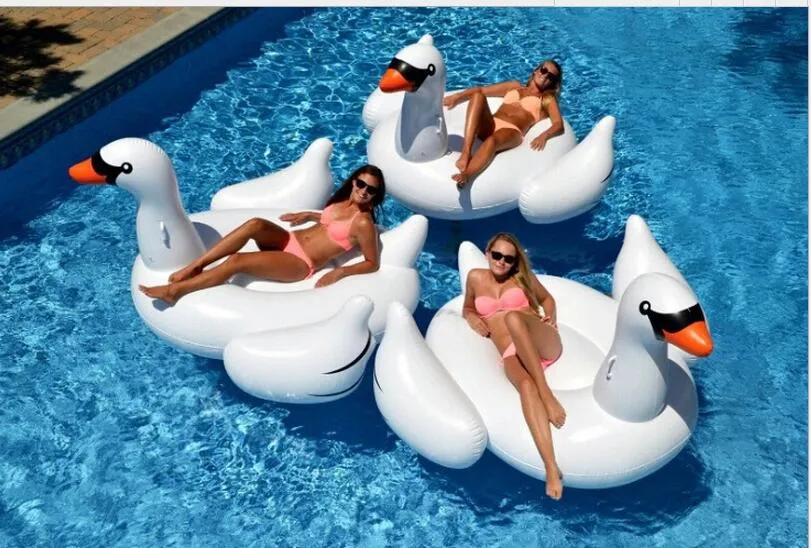 1.5M gigantes Swan Piscina brinquedos infláveis ​​Float Flamingo Floating pontão flutua para adultos e crianças com pacote de varejo