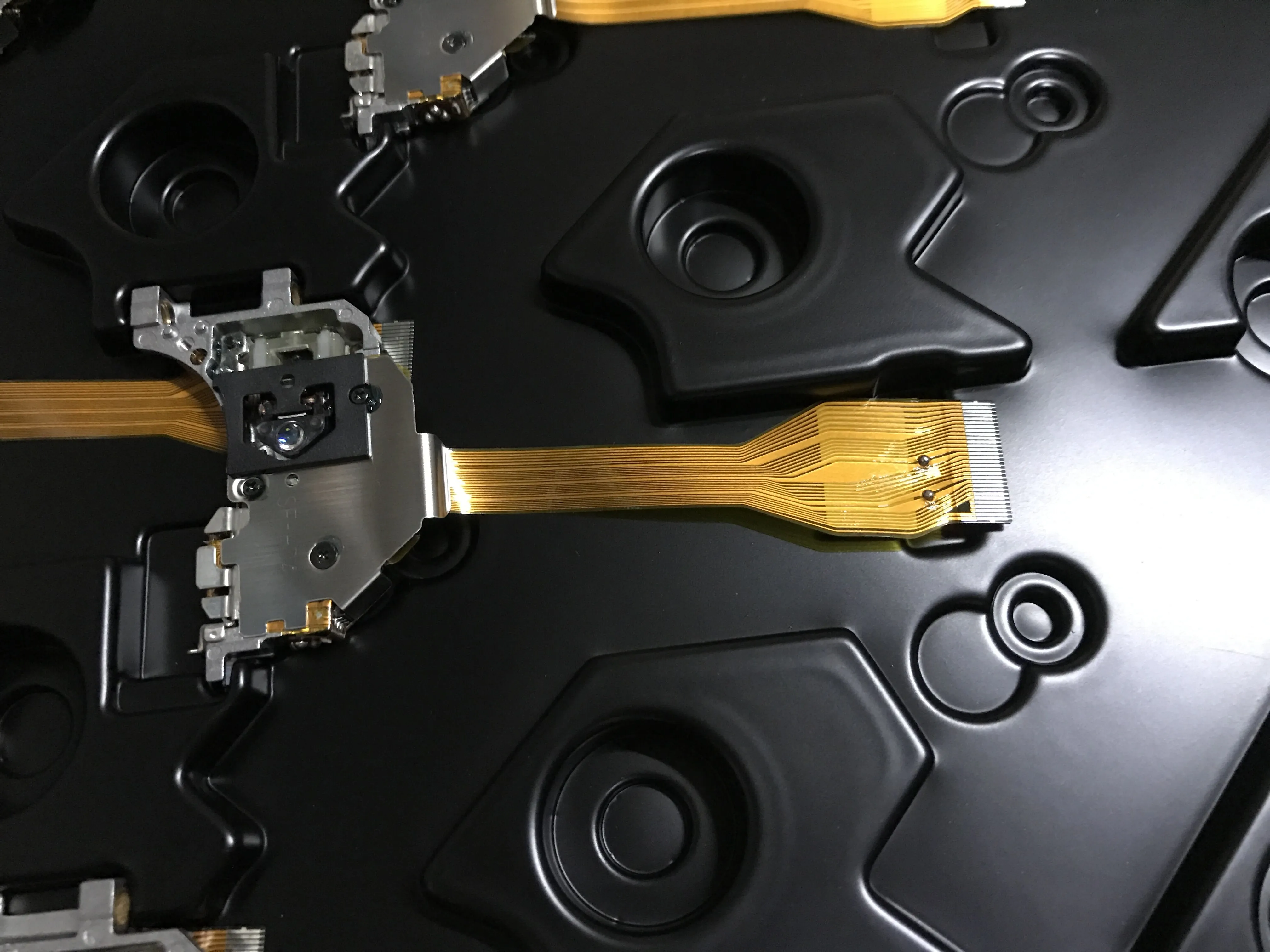 SF HD4 Black Cover Car Mini Dvd Laser For BMWMK4 VW C6 MFD2 Mercedes ...