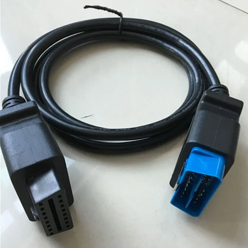 Hoge kwaliteit OBDII OBD 2 16PIN OBD2 16 PIN MANNEN TO VROUWENDE REKENDE Auto diagnostische kabel en connector