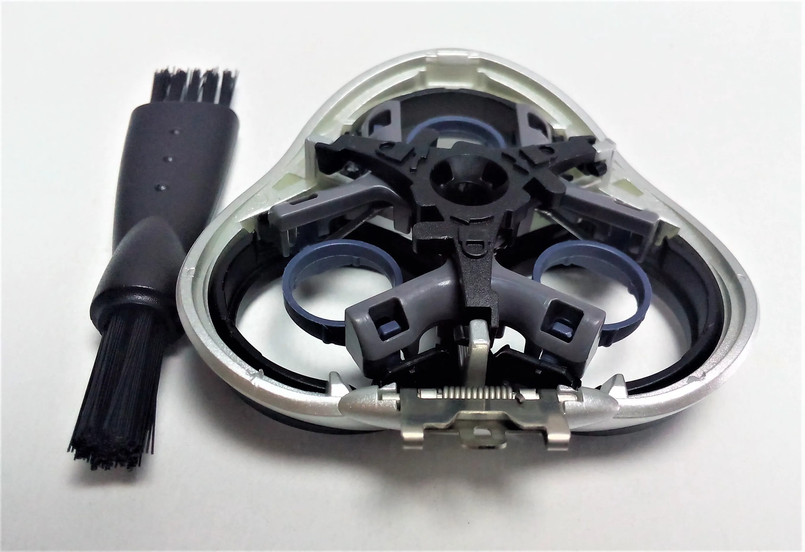 Philips Razor Holder Philips Norelco Razor Head Replacement Guide: Holders & Blades