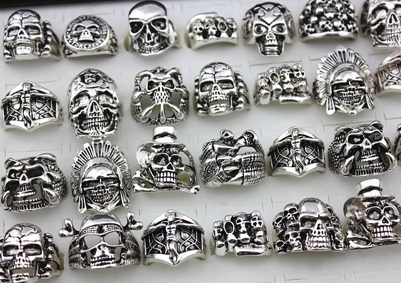 Hot koop Gothic Skull Gesneden Big Biker Ringen heren Anti-Zilver Retro Punk Ringen Voor heren mode-sieraden in Bulk groothandel