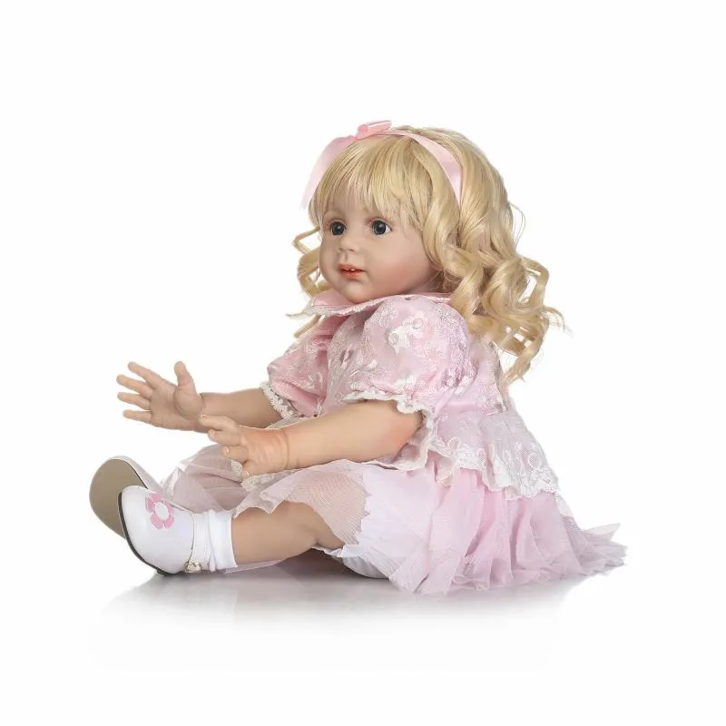 24inch LifeLike Reborn Baby Realistisk Soft Silicone Vinyl Småbarn Flicka Dolls Långt hår för Kvinnor Flickor Gåva