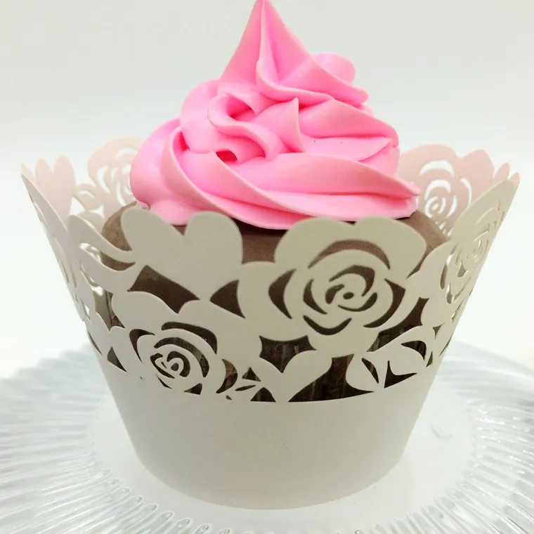 Hochzeit Gefälligkeiten Rose Laser geschnitten Spitze Tasse Kuchen Wrapper Cupcake Wrapper Für Hochzeit Geburtstag Party Dekoration 12 stück pro los