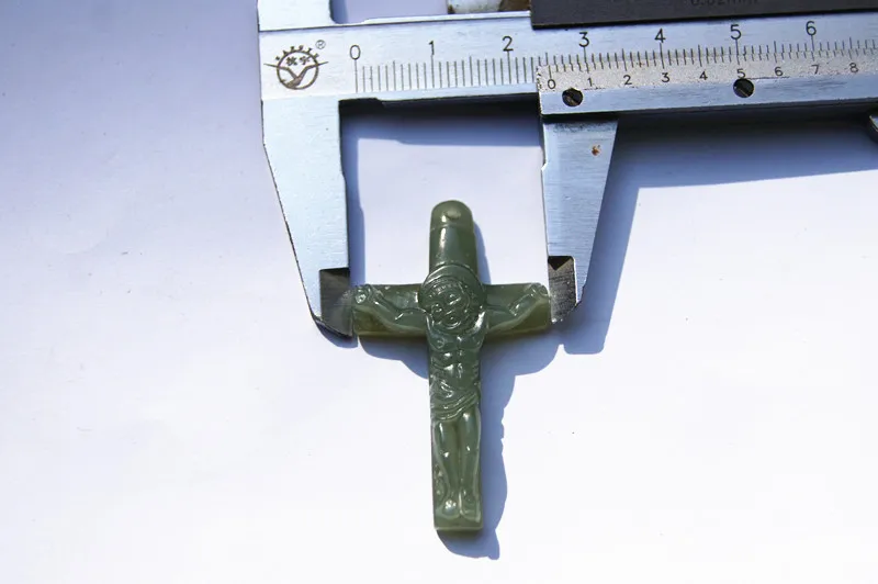 Croce di giada blu dell'olio di Xinjiang hetian, Gesù Cristo, pendente della collana dell'amuleto. consegna gratuita