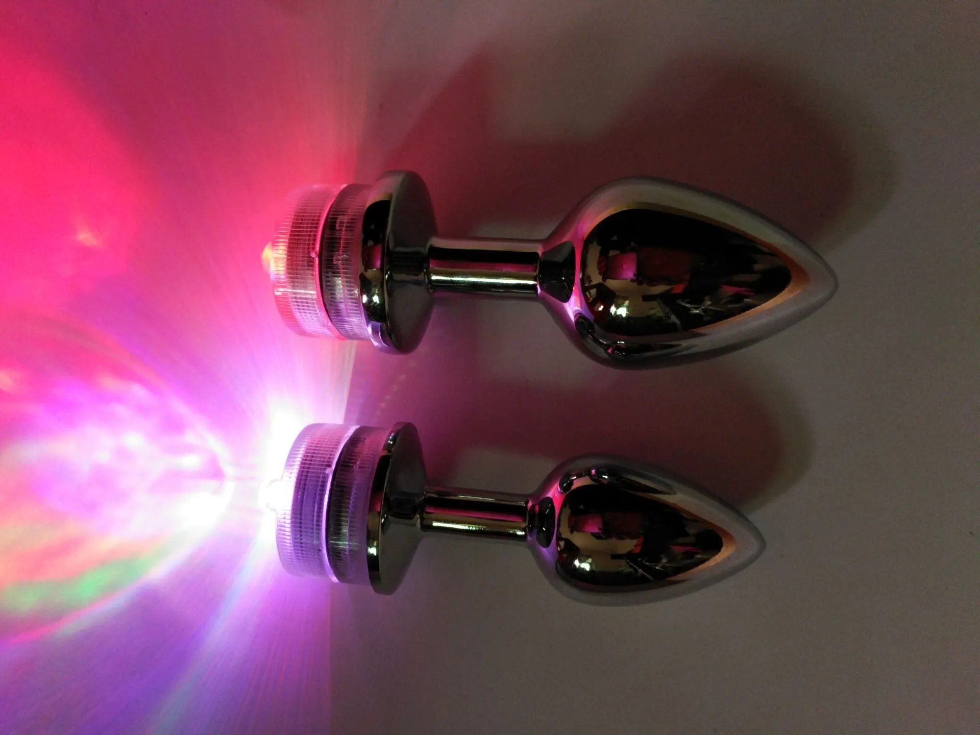 blinkender anal plug Sparkle Butt Plug with Magnetic Base