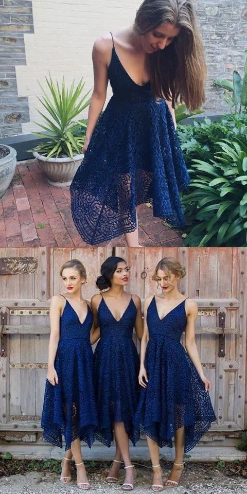 Asymetryczne wysokie nisko boho Różowy Prom Party Dresses Dark Navy V Neck Krótkie sukienki Druhna Bohemian Lace Wedding Guest Dresses Party Suknie