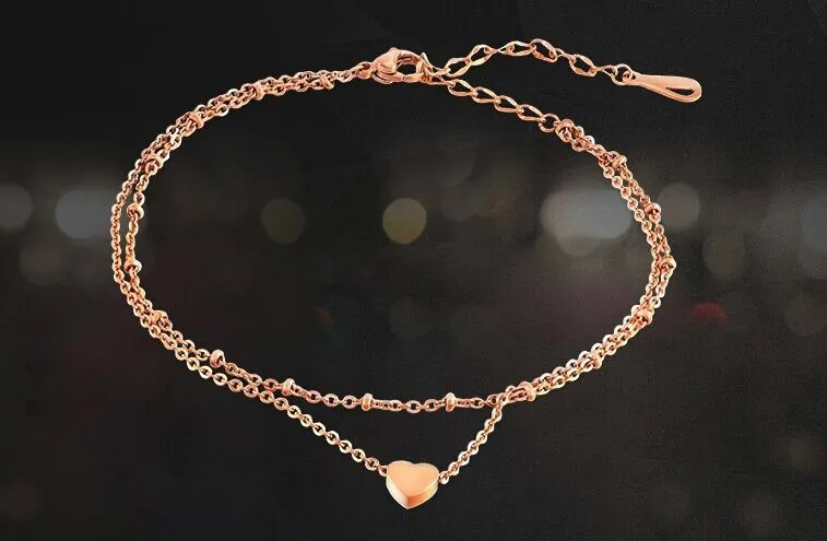 Modna podwójna warstwa miłosnych łańcuszków na kostkę ze stali tytanowej ozdoby na prezent w kształcie serca