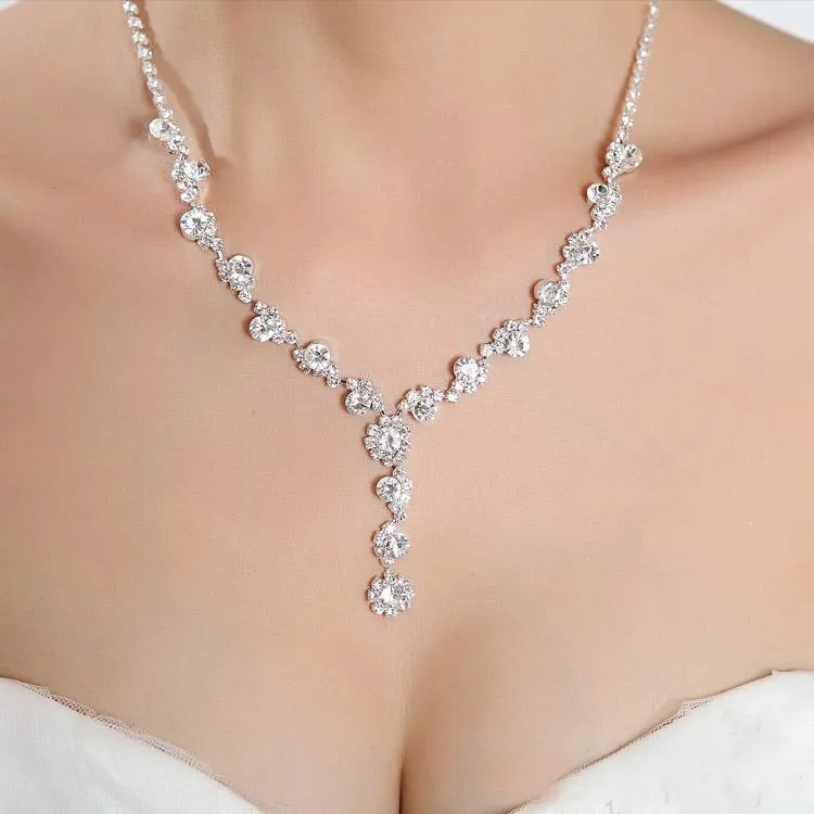 2019 Shiny Wedding Bridal Jewelry With Pearl Necklace Alloy Diamond Crystal Ladies Necklace For Prom Evening Party9470233
