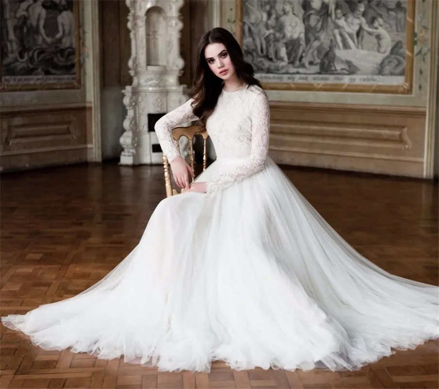 O-neck Tulle Lace Long Sleeve Wedding Dress Elegant Tulle Bride Dresses Illusion Back Custom Robe de Mariage