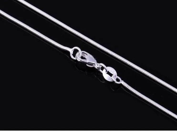 Nya stora kampanjer 100 st 925 Sterling Silver Smooth Snake Chain Halsband Hummer Clasps Chain Jewelry Size 1mm 16inch --- 24inch200o