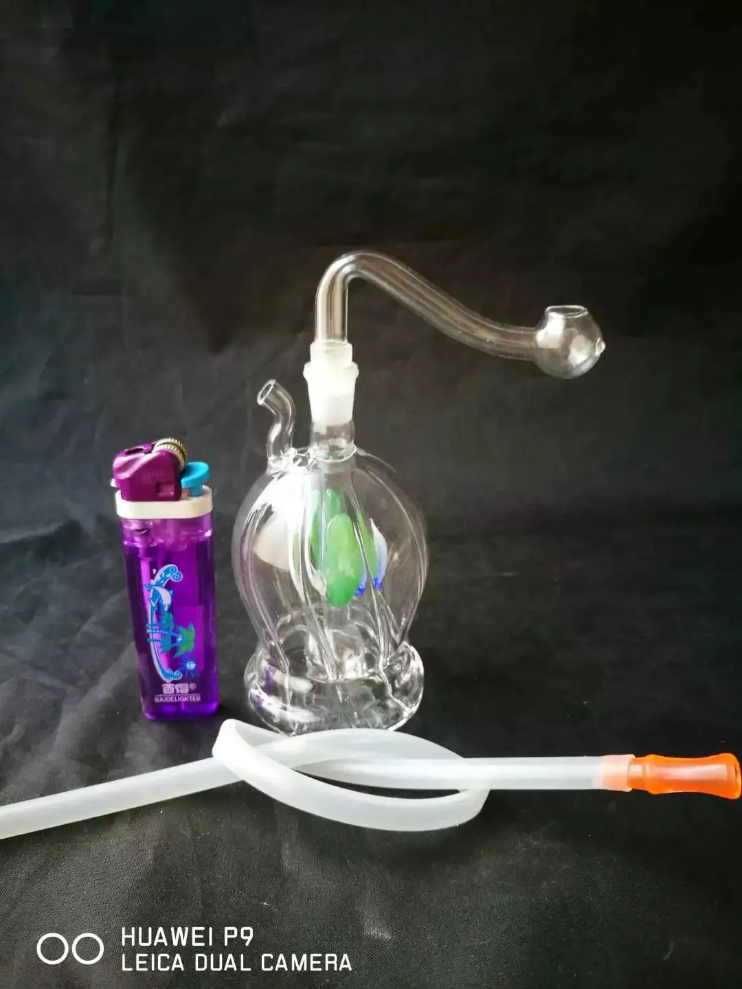 Accessoires de bangs en verre de tuyaux nervurés de rondeur multicolore, Pipes à fumer en verre colorées mini-tuyaux à main multi-couleurs Meilleur tuyau en verre de cuillère