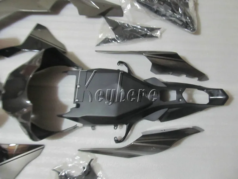 ヤマハYZFの射出成形フェアリングR1 09 10 11 12 13 14マットブラックモーターサイクルフェアリングキットYZFR1 2009-2014 OR24