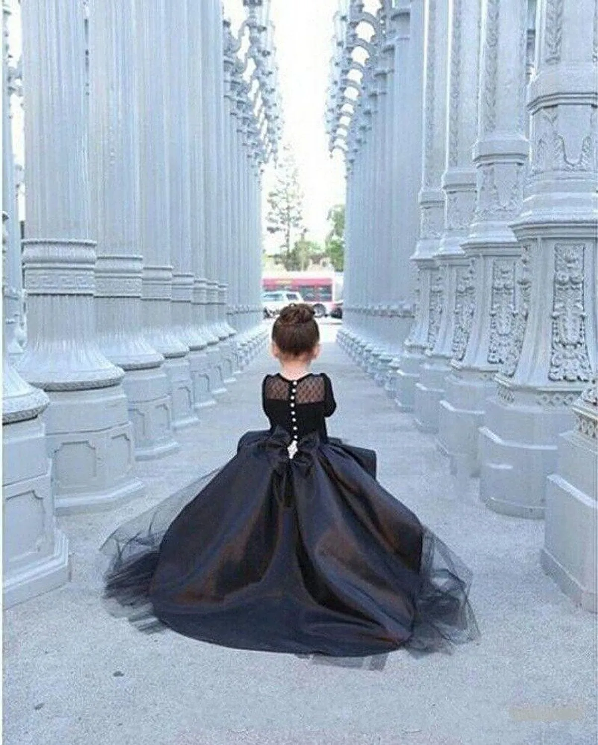 2019 Fashion Ball Gown Flower Girl Dresses Little Girls Party Dress Black Pageant Gowns