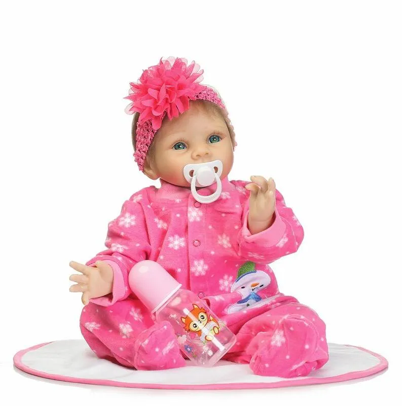 Коллекция Ткань Тело 22 дюйма Reborn Baby Dolls Девушка Реалистичные Новорожденные Младенцы Принцесса Куклы с Одежда Дети День Рождения Подарок