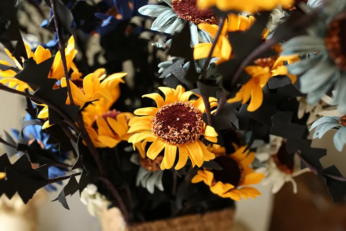 Artificial Vivid Silk Planting Sunflowers bouquets with 5heads Dia 8cm for Home Garden Party Wedding Floral Flowers Decorations Wholesale