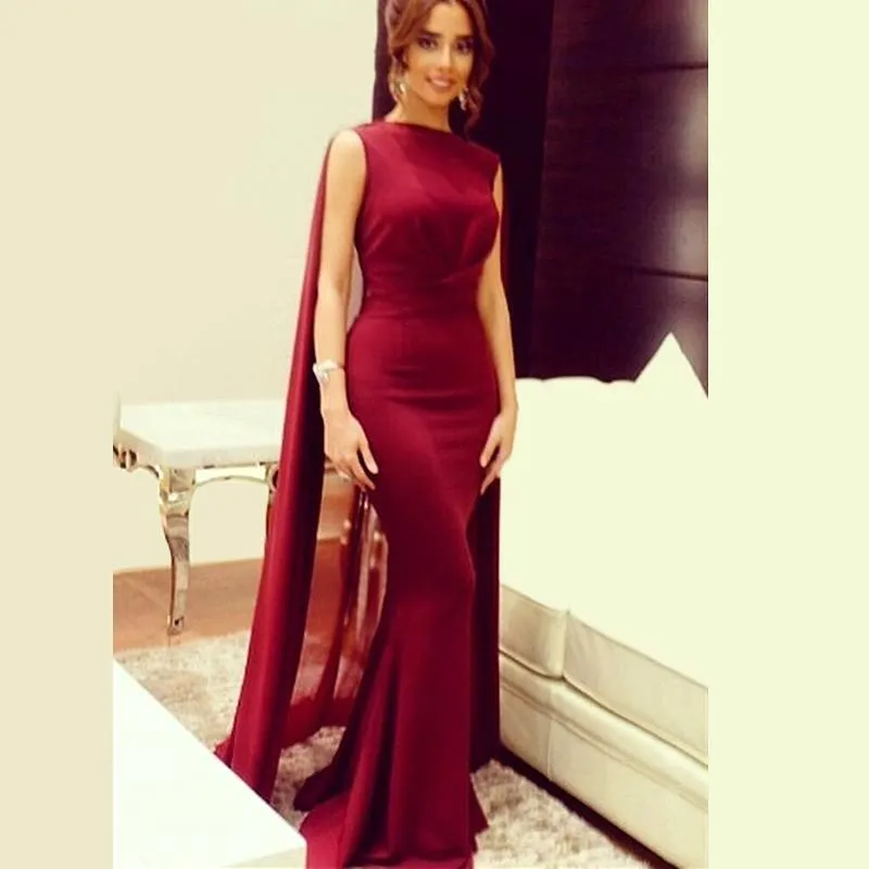 Eleganta arabiska mörka röda sjöjungfrun kvällsklänningar Hög nacke ärmlös med lång chiffongrulle Prom Klänningar Vintage Celebrity Gowns Ba4335