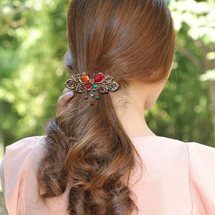 Antique Bronze Barrettes Gemstone Butterfly Włosów Biżuteria Rhinestone Bowknot Hair Klipsy Lady Top Hairpins Women Headwear Tiaras Hurtownie