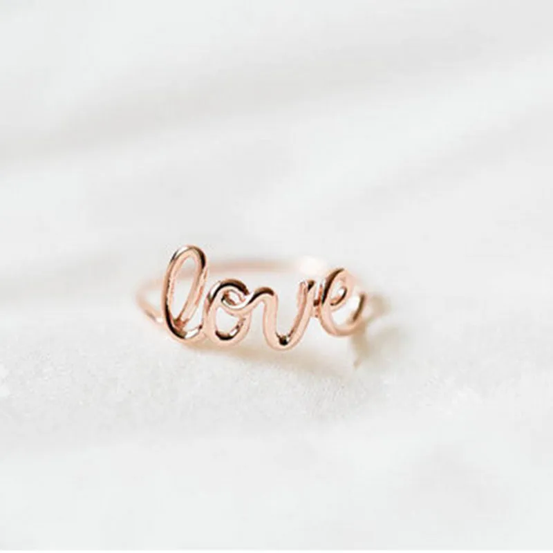 Everfast Wholesale Fashion LOVE Letter Finger Rings Women Minimalist Rings Jewelry Can Mix Color EFR040