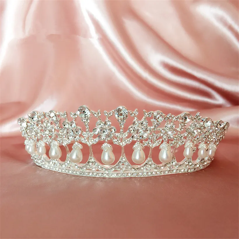 Vintage Wedding Bridal Pearl Crown Tiara Crystal Rhinestone Hair Hair Akcesoria Zespół Zespół Księżniczka Królowa Party Biżuteria 7486287