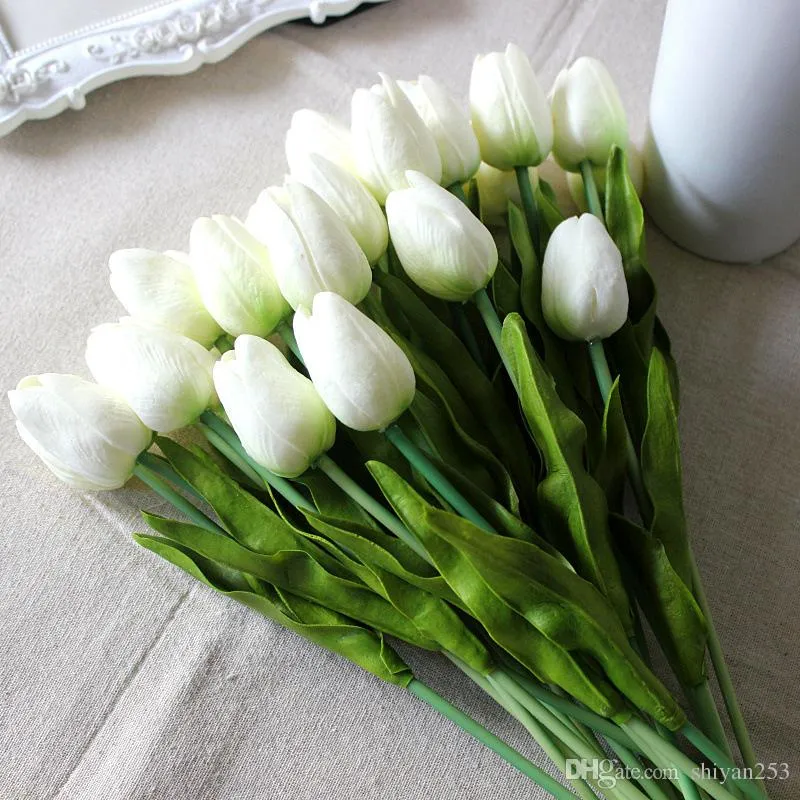 Decorazione di nozze Fiori artificiali Elegante tulipano Fiori decorativi Bouquet 35 cm / 13,7 '' Seta artificiale PU floreale 20 Pz / lotto