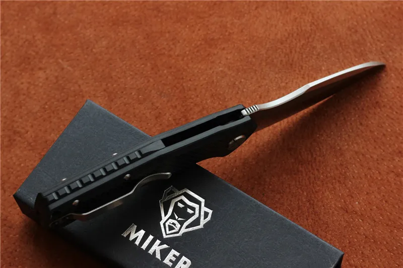 MIKER Redesign ZT0850 Folding knife Blade:D2satin/Black stonewash Handle: Carbon fiber Plane bearing,outdoor EDC