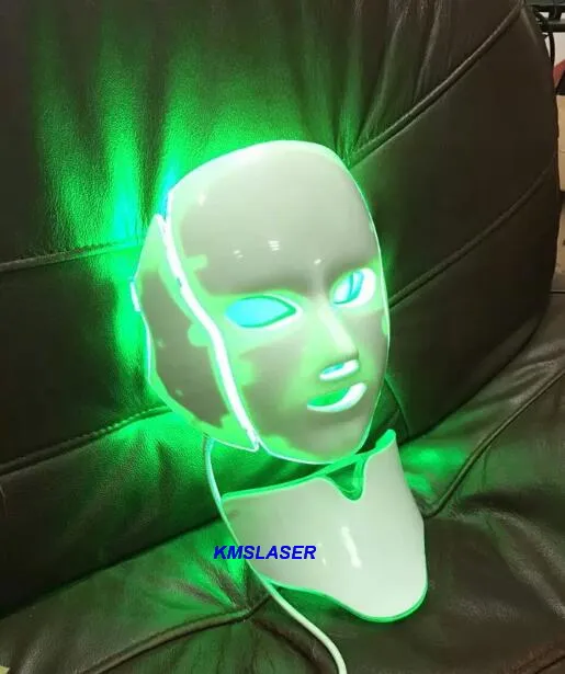 7 Farben LED-Licht Photonentherapie Hautverjüngung Aufhellung Straffende PDT Gesichtshalsmaske