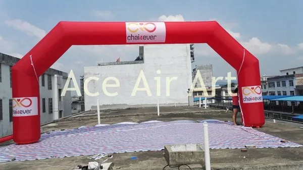 Ligne d'arrivée gonflable de voûte de porte de publicité rouge extérieure pour l'événement/partie ou la publicité avec le logo adapté aux besoins du client