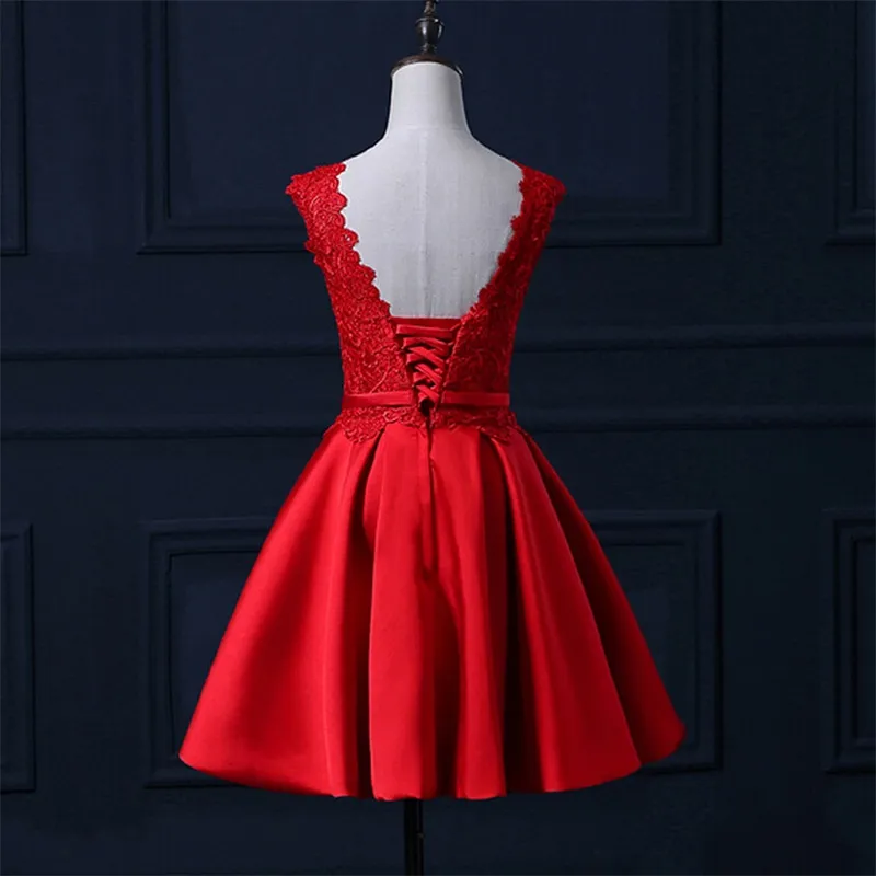 2017 Nya riktiga kvällsklänningar med sashes Elegant High Neck A-Line Backless Girls Women Short Ball Prom Party Graduation Formell Dress