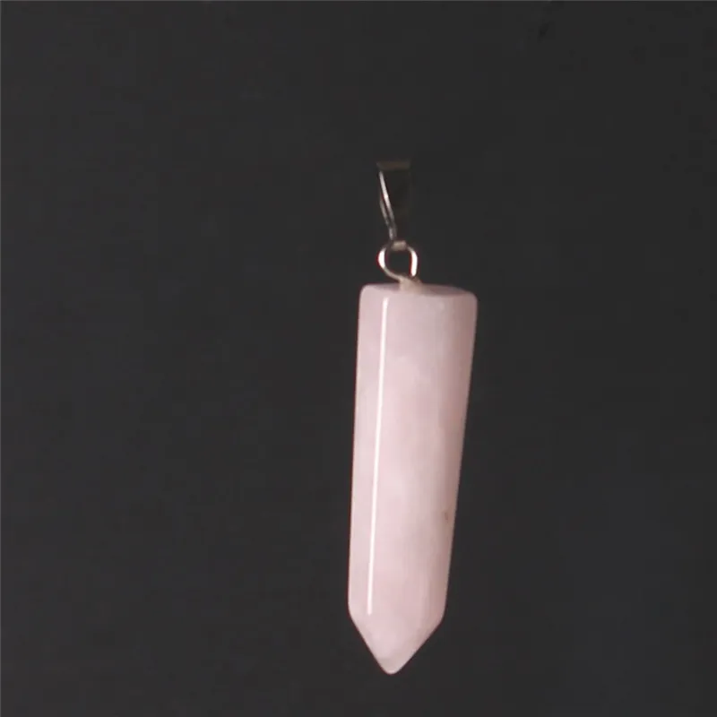 Geassorteerde 10 stenen bullet vorm edelsteen cadeau genezing puntige chakra hangers quartz crystal charm hanger randow kleur voor ketting maken