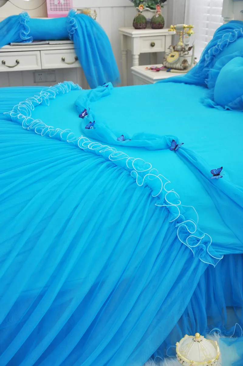 Blue Lace Duvet Cover Princess Bedding Set Girls 4st Ruffles BedsPread Bed Kjolar Bröllopsängkläder Bomull Queen King Size