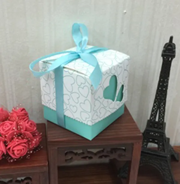 2017 Baby Shower Party Favors Love Heart Shape Christmas Candy Boxes Laser Cut Present Chokladlåda för bröllopsdekoration med band
