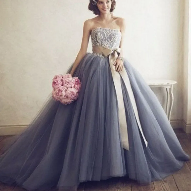 High-end Silver Gradient-Color Wedding Dresses 2022 Ball Gown Scoop Neck  Handmade Beading Rhinestone Sequins Short Sleeve Chapel Train Wedding