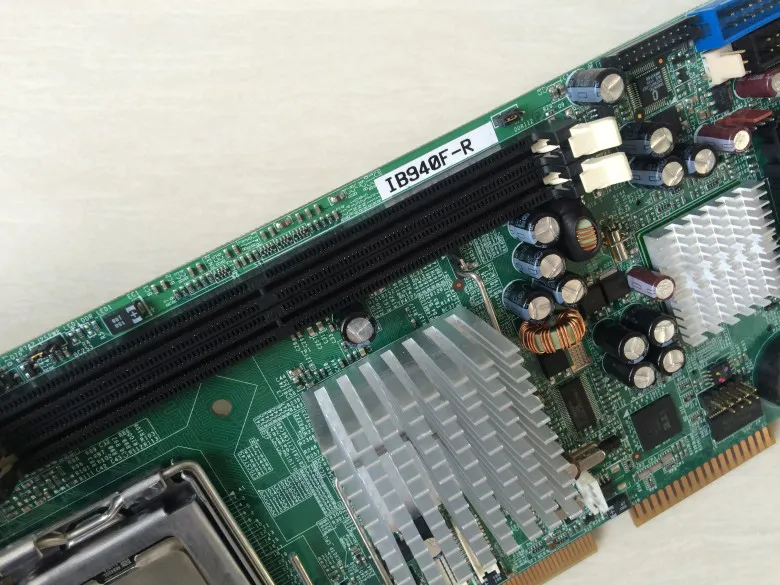 iBASE SBC industrial Single Board الكمبيوتر Card IB940f-R Socket 775