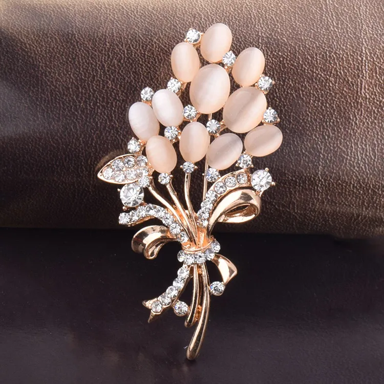 Vintage Rhinestone Brosch Pin Opal Broscher Bouquet Smycken Bröllop Corsage för Bridal Bröllop Inbjudan Kostym Party Dress Pin Gift