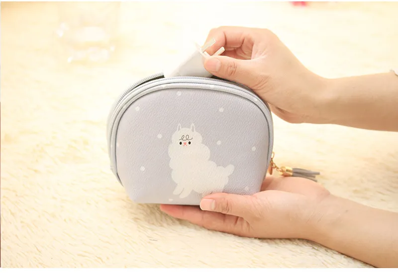 Cosmetic Bags Ladies PU Rabbit Prints Short Makeup Bag Travel Orangizer Coin Purse with tassel