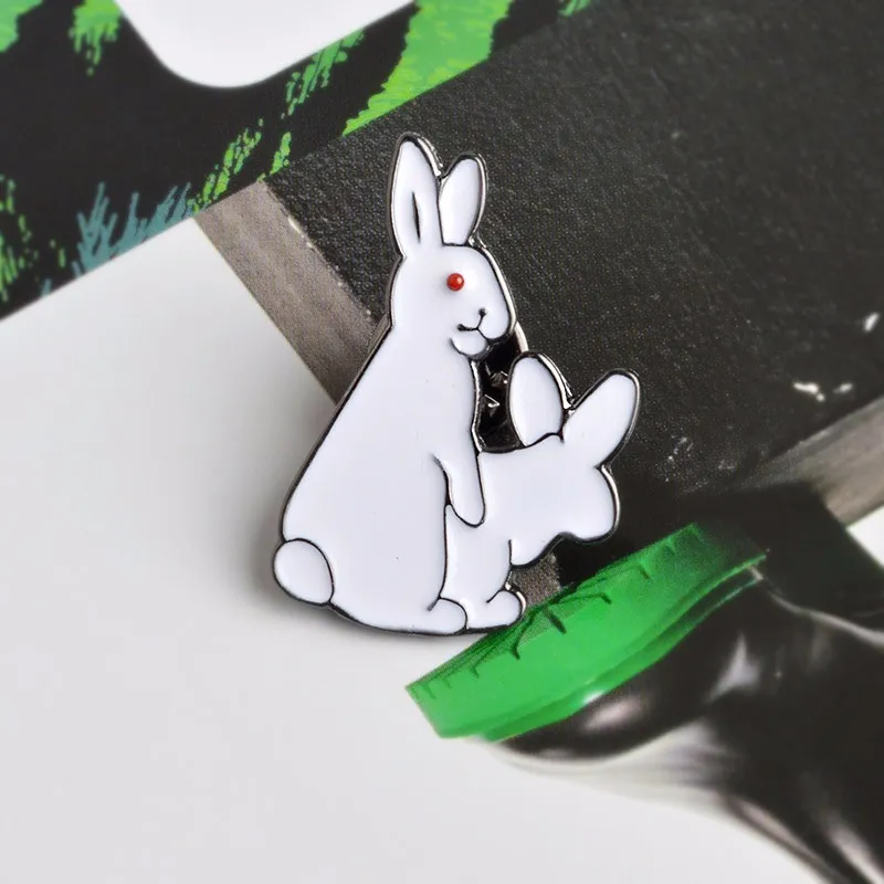 Cute Animal White Rabbits Enamel Brooch Pins Hat Shirt Denim Jacket Decor Party Prom Women Men Accessories