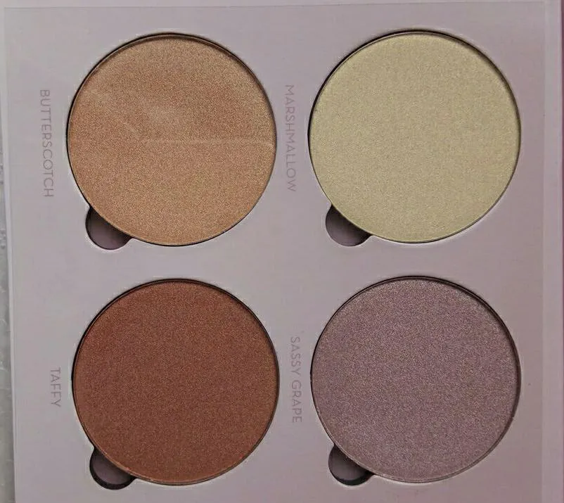 مكياج Bronzers Highlighter Makeup 4 ألوان ظلال العيون للعيون بودرة خامدة الظلال العيون