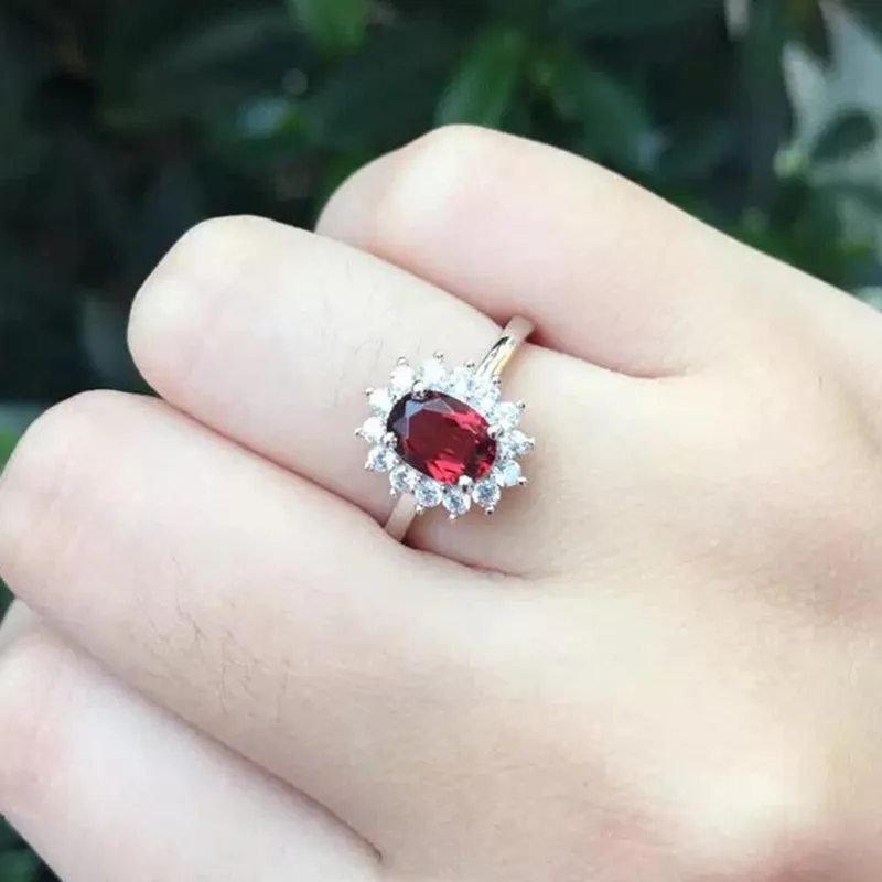 Britse Diana Kate Princess Engagement Trouwring Hoge kwaliteit Guined Garnet Engagement Ring voor Vrouw Januari Birthstone Ring