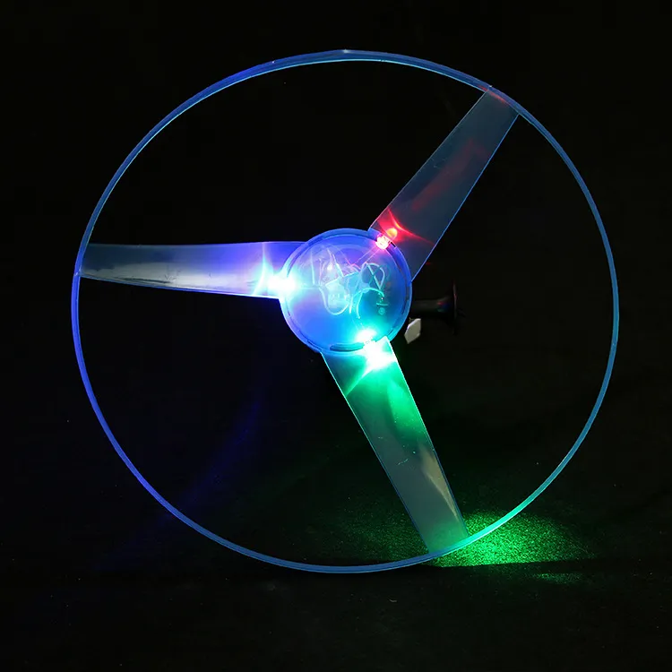 Barnbelysning Gåva Pull Wire Flash Lysande Flying Toys 25 cm 3 Färger Slumpmässig Led Ljus Ufo Barn Natt Fun