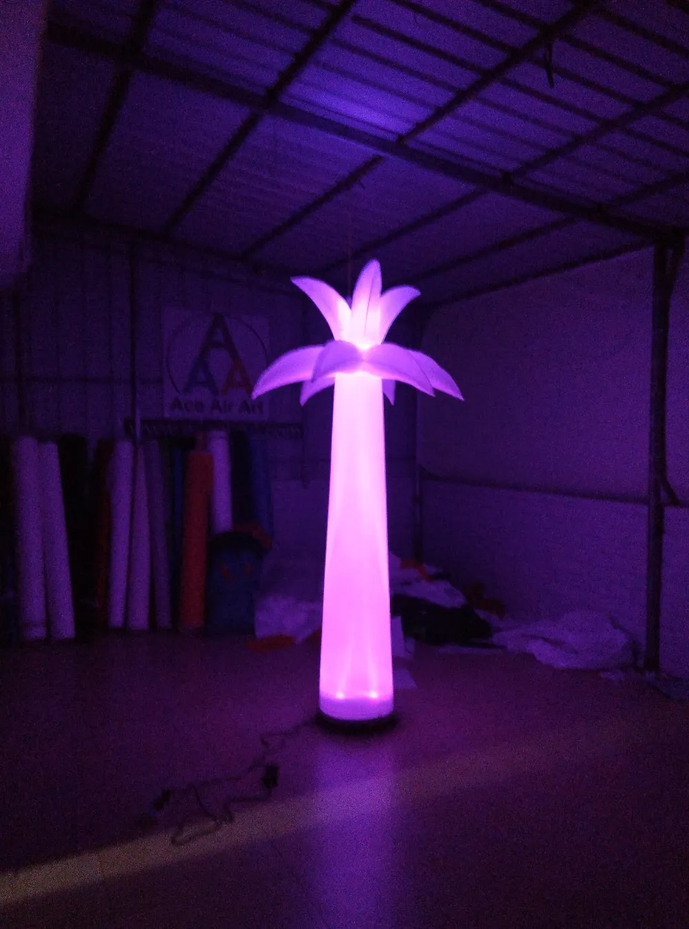 2.4 m H Amazing Led Lighted Inflatable Palm Trees Stage Decoration For Party Graduation Event